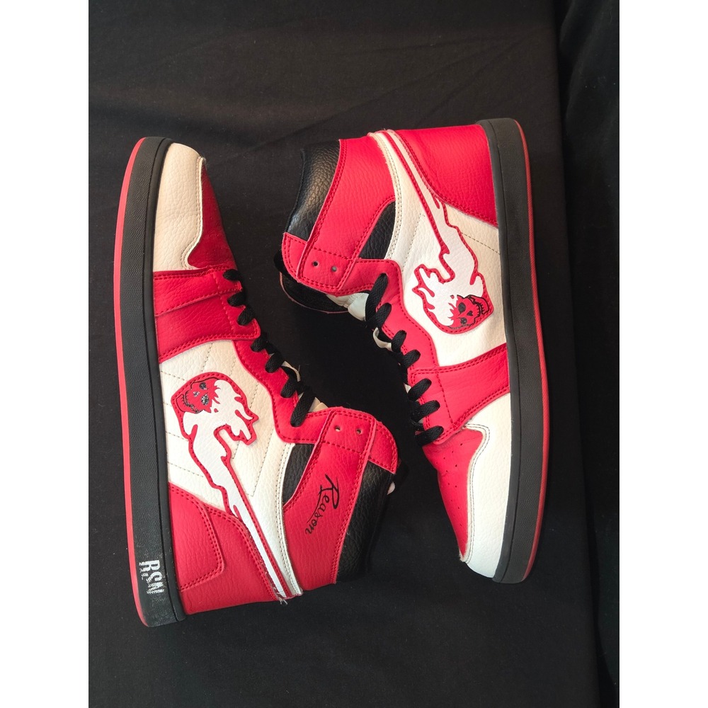 REASON Supply Co Mens Red White‎ High Top Skate Shoes Size 11 Skull Flame Logo